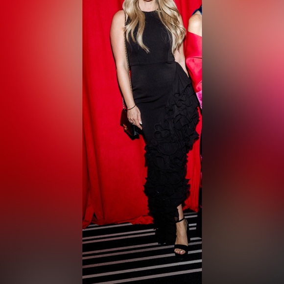 NEW Gown Dress AQUA, size 2, worn only once! Dry-cleaned. - Picture 2 of 4